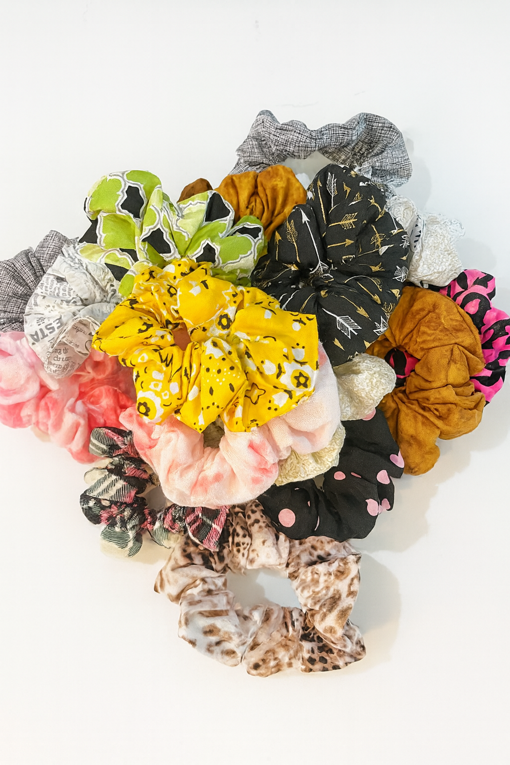 Scrunchie mystery grab bag - set of 5